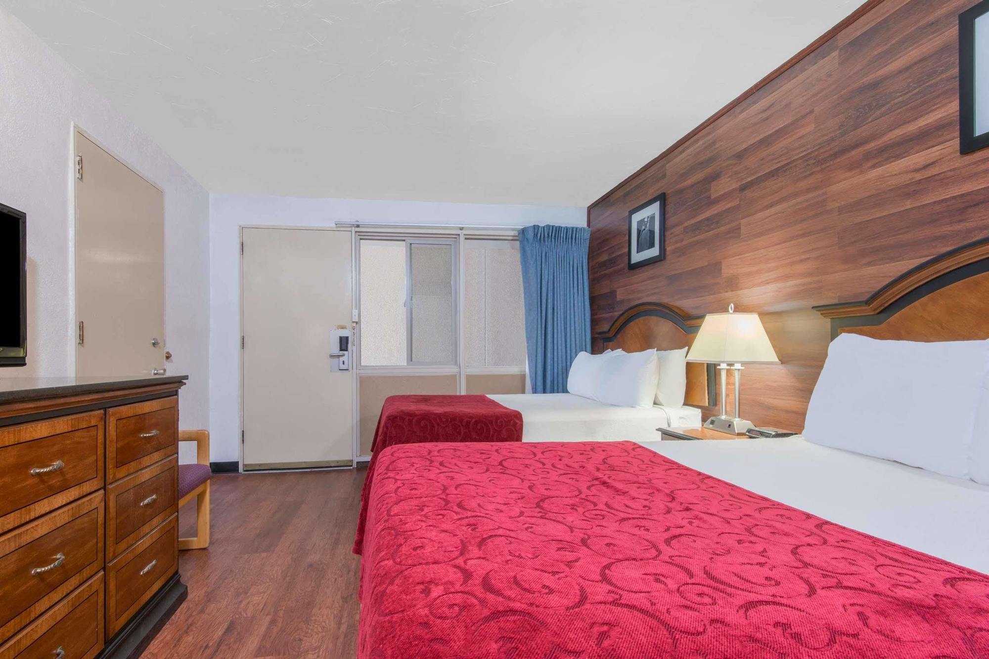 Days Inn Missoula University Extérieur photo